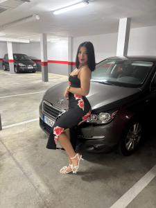 658033436: Chica busca chico en Sevilla