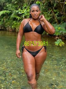 667573981: Chica busca chico en Navarra