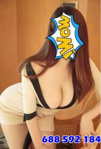 688592184: Chica busca chico en Cádiz