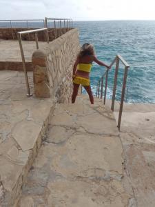 631167437: Chica busca chico en Tarragona