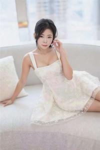 613536386: Chica busca chico en Pontevedra