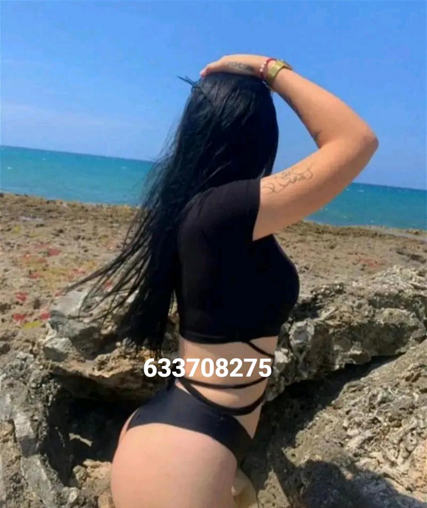 633708275: Chica busca chico en La Coruña