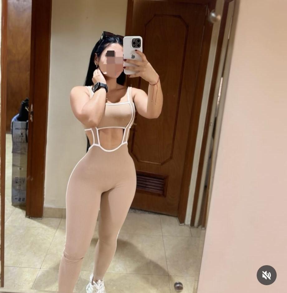 Chica busca chico en Barcelona: Chica busca chico