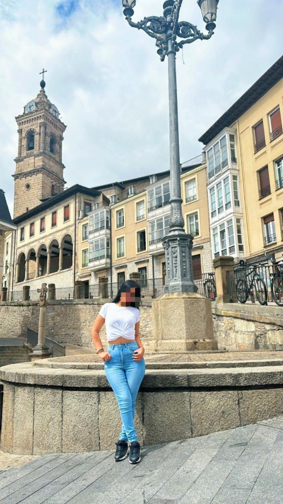 623355175: Chica busca chico en Ciudad Real