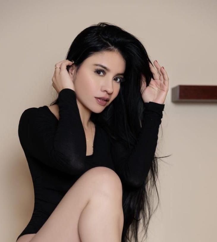 Chica busca chico en Tenerife: 