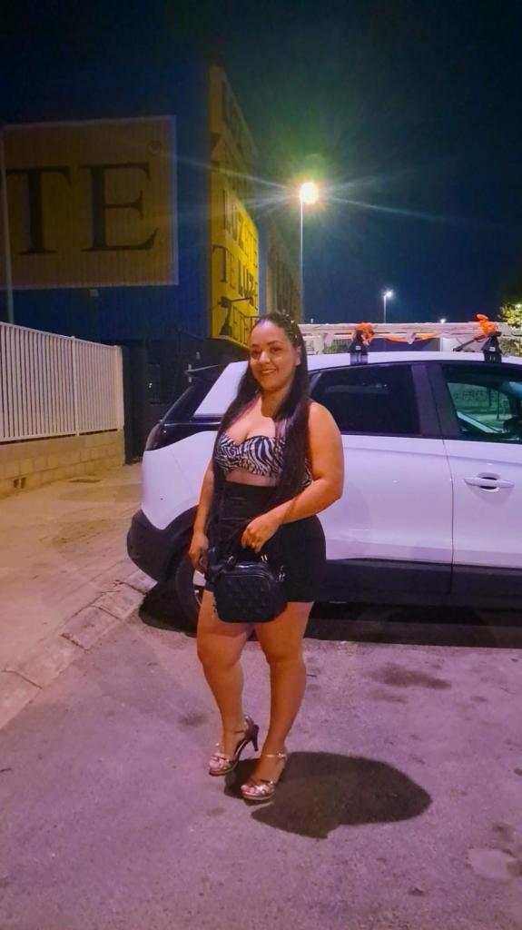 614695714: Chica busca chico en Castellón