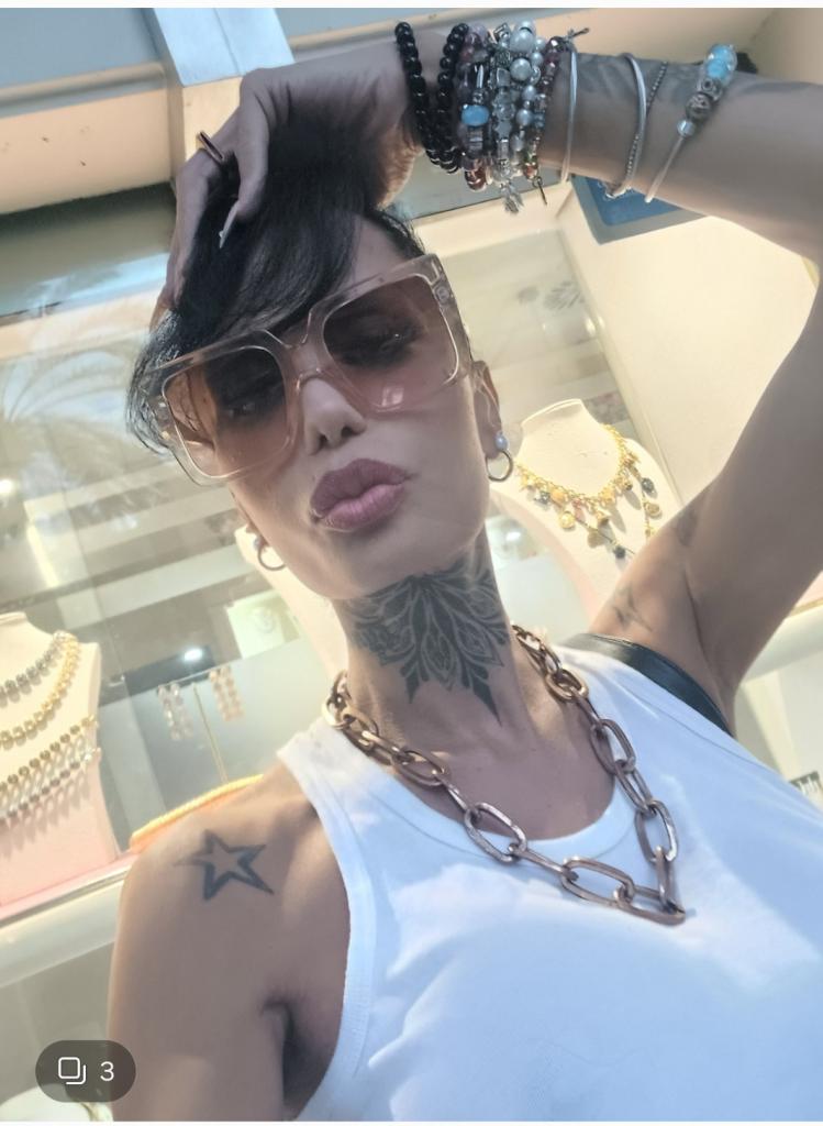 643465709: Chica busca chico en Almería