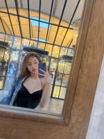 631222976: Chica busca chico en Barcelona