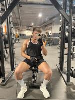 691882344: Chico busca chica en Málaga