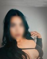 658033436: Chica busca chico en Sevilla
