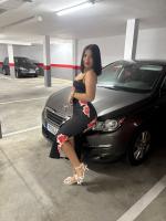 658033436: Chica busca chico en Sevilla