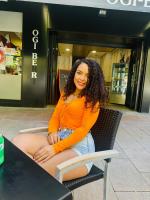 613590350: Chica busca chico en Navarra