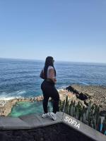 672585288: Chica busca chico en Tenerife