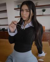 615694299: Chica busca chico en Madrid