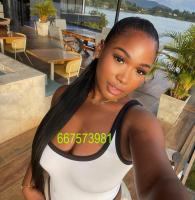 667573981: Chica busca chico en Navarra