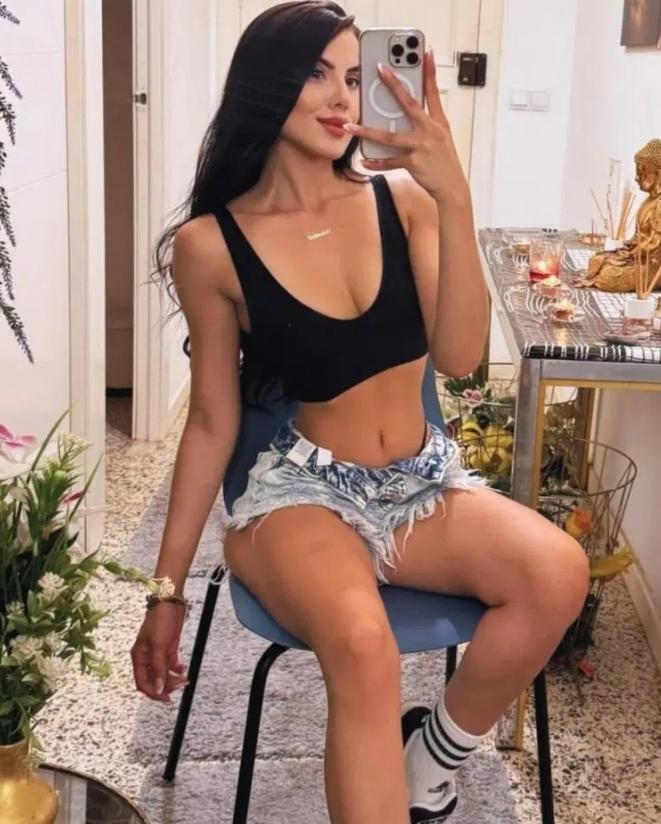 Chica busca chico en Huesca: 