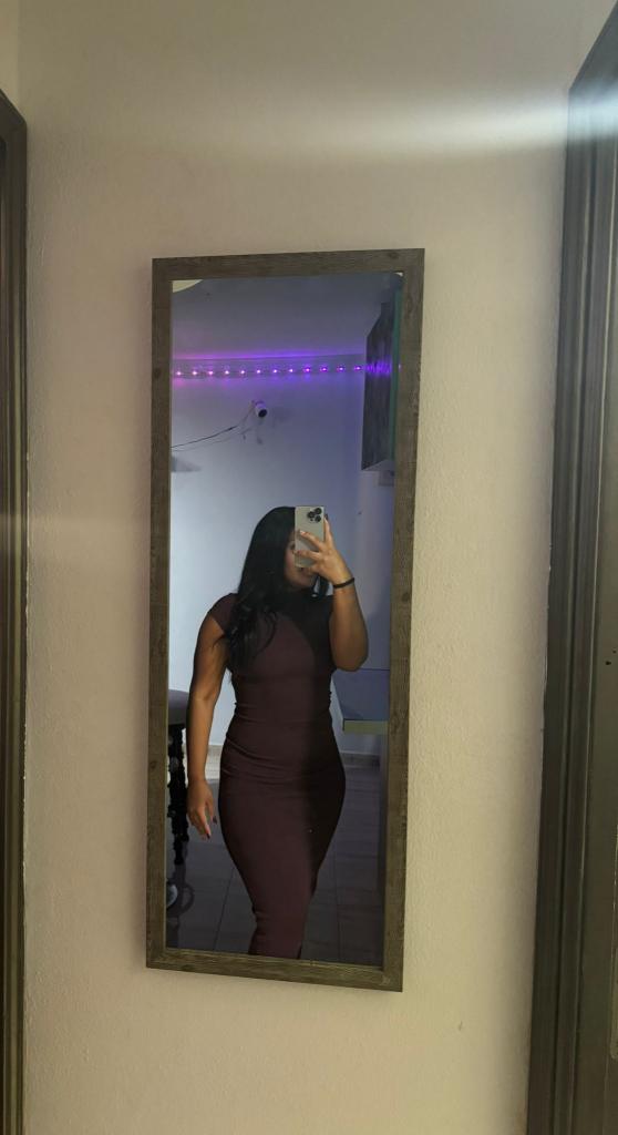 674977365: Chica busca chico en Las Palmas