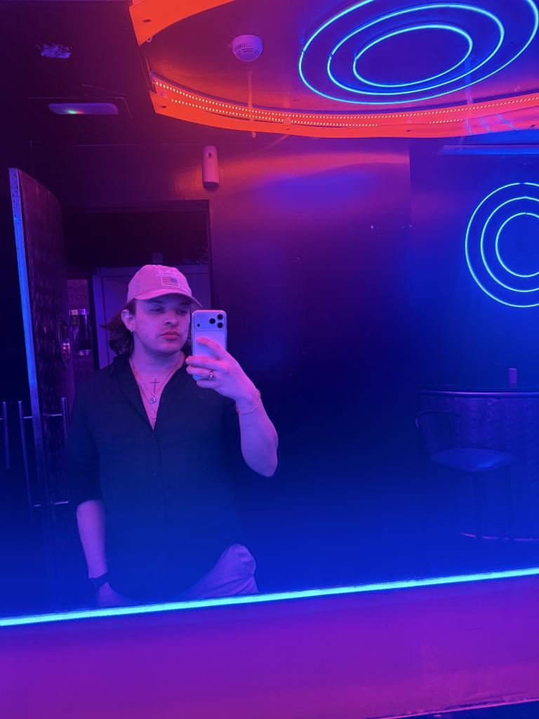 Chico busca chica en Tenerife: 