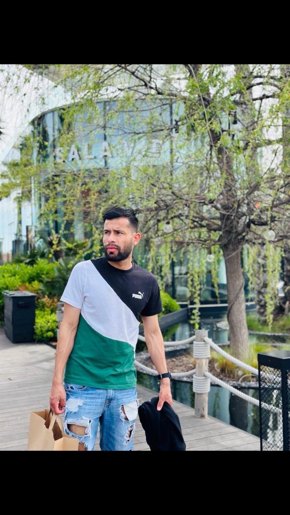 Chico busca chica en Madrid: 