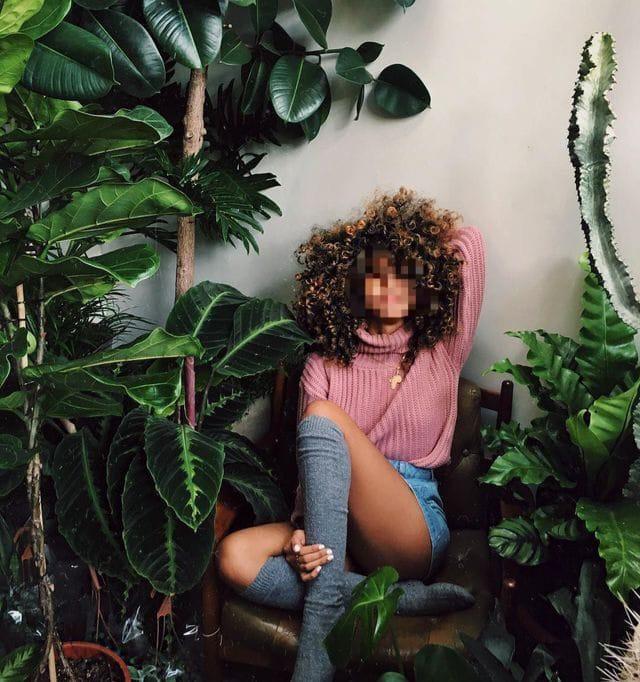 659127930: Chica busca chico en Cantabria