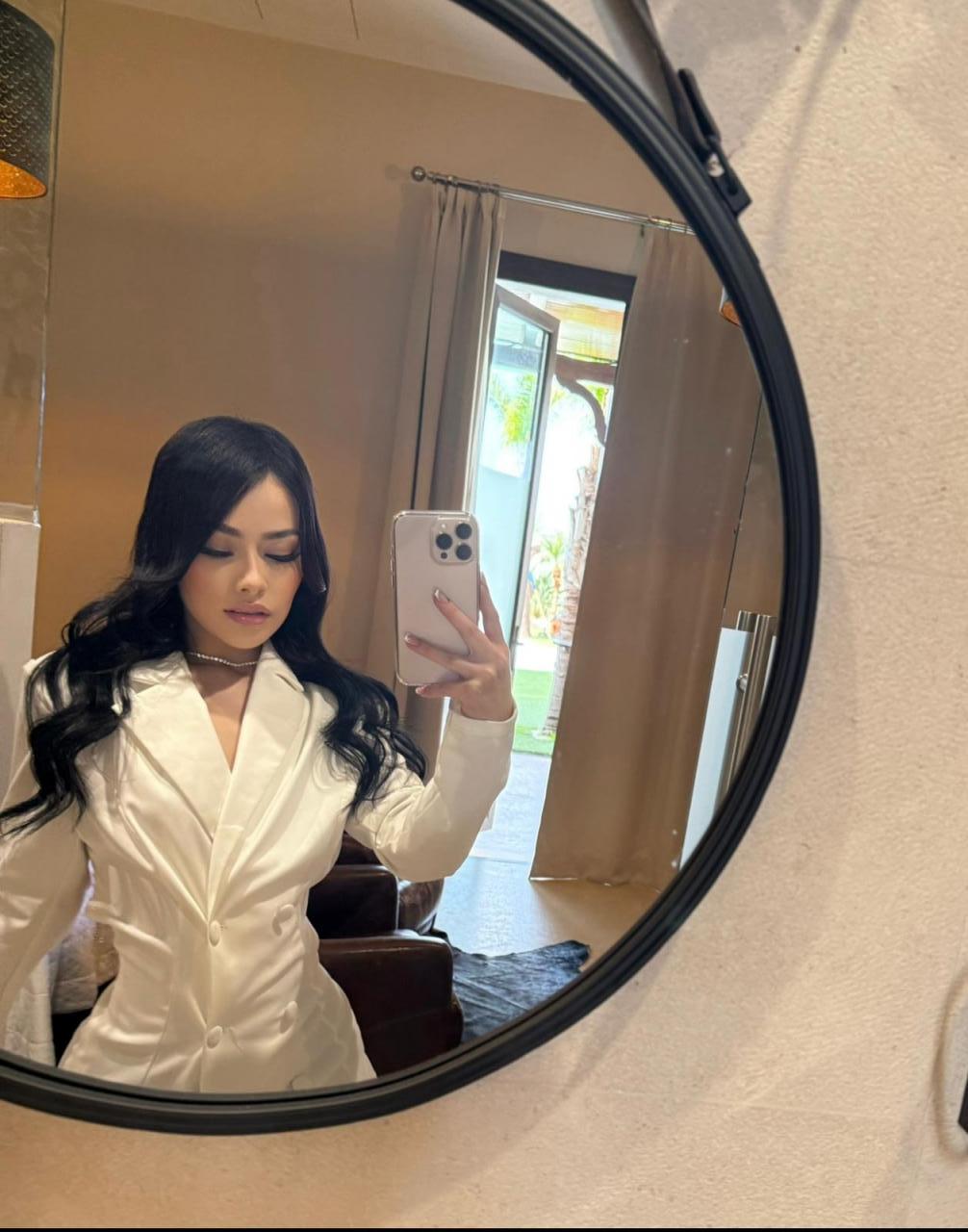 613219266: Chica busca chico en Cádiz