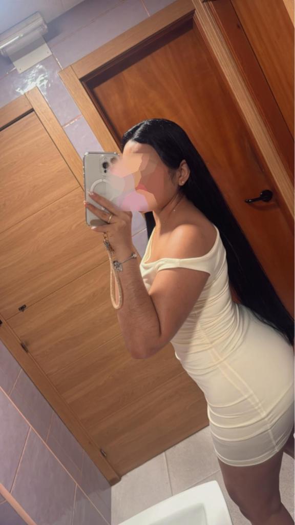 663147832: Chica busca chico en Madrid