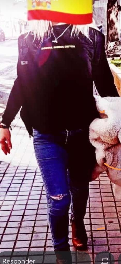 Chica busca chico en Alicante: 