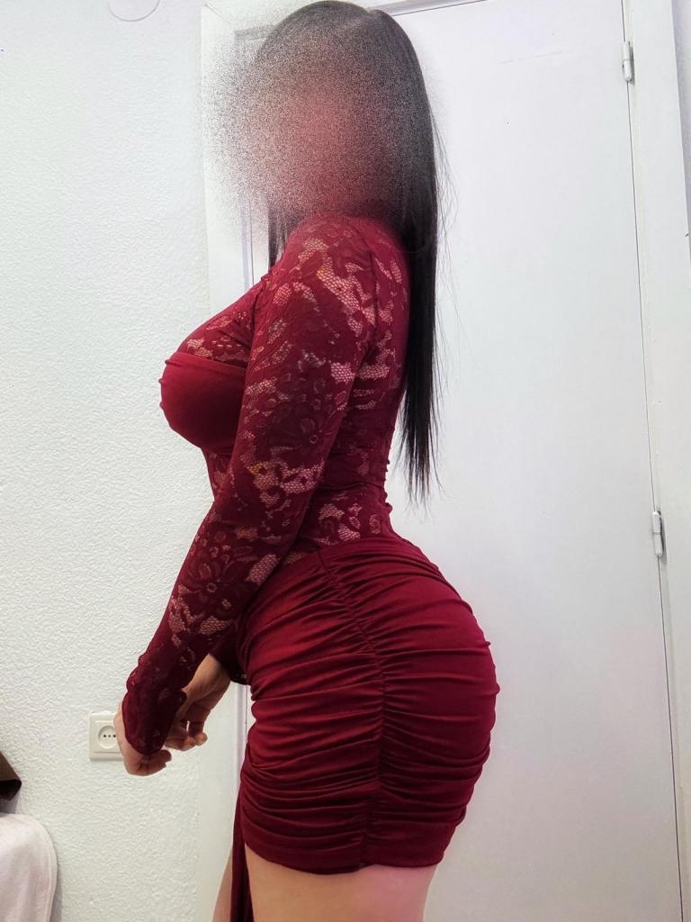 602418479: Chica busca chico en Granada