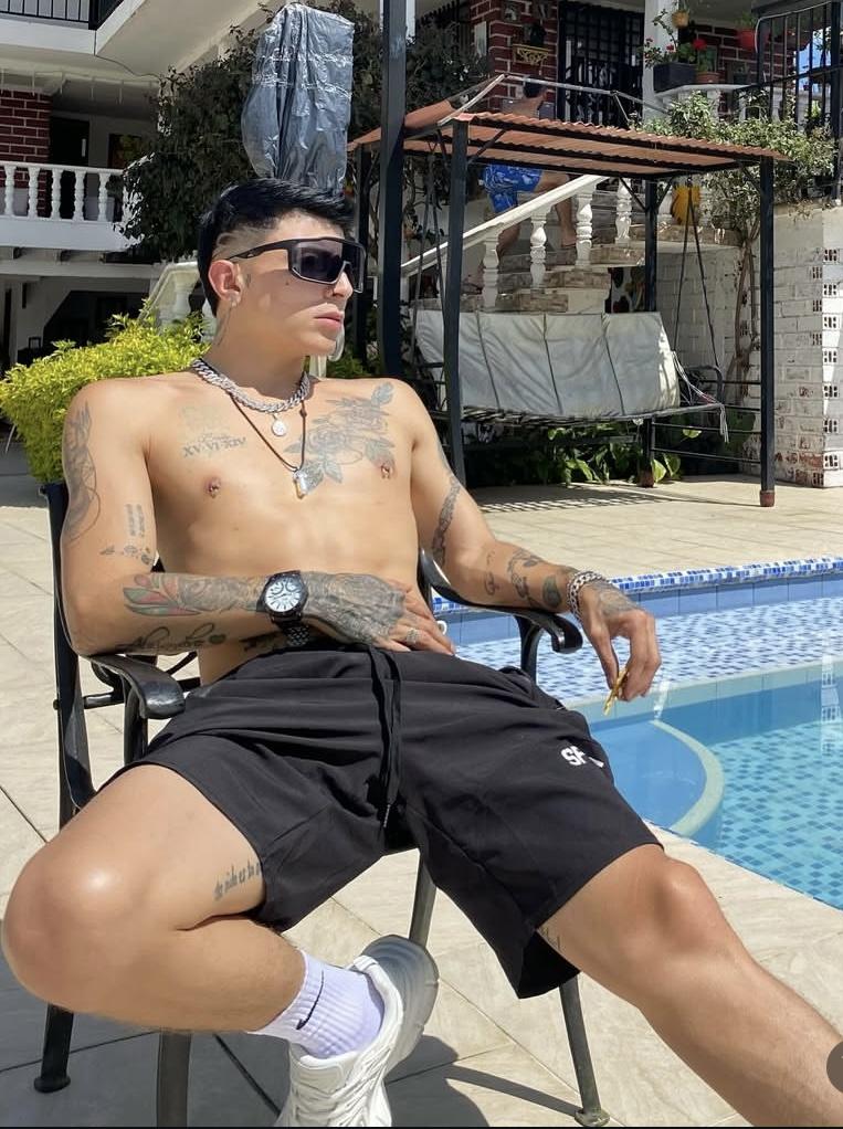 Chico busca chica en Tarragona: 