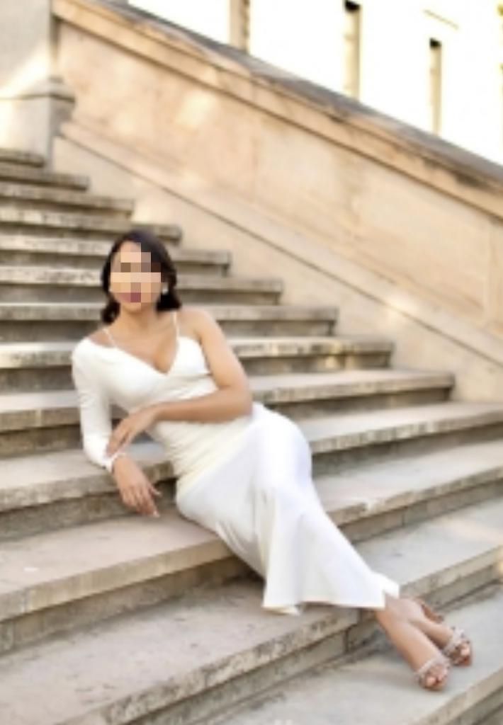 Chica busca chico en Málaga: Chica busca chico