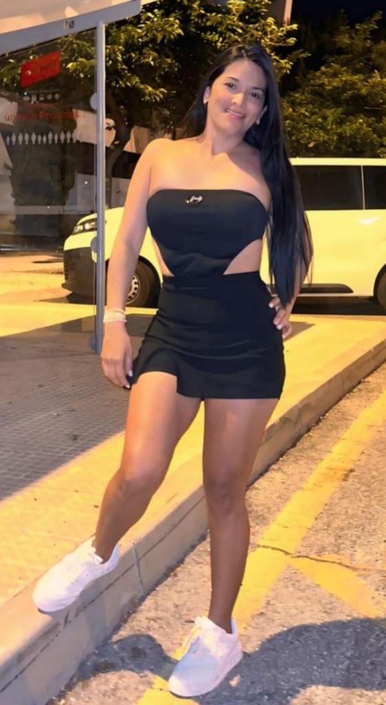 611292442: Chica busca chico en Cádiz