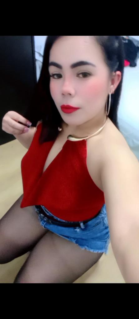 632262429: Chica busca chico en Navarra