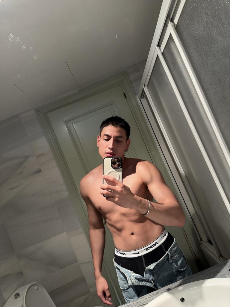 Chico busca chica en Valencia: 