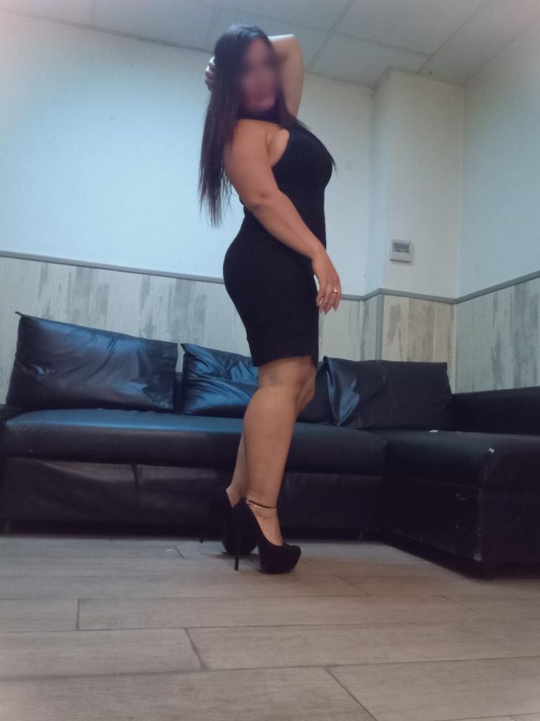 693519684: Chica busca chico en Valencia