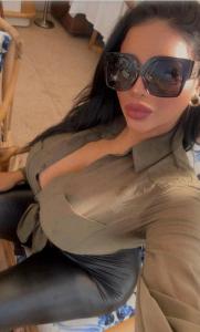 647163074: Chica busca chico en Málaga