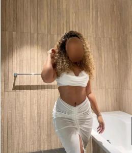 614641582: Chica busca chico en Huelva