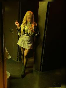 632955853: Chica busca chico en Barcelona