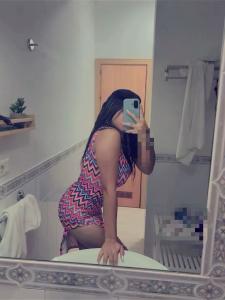 632102302: Chica busca chico en Sevilla
