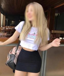 684763168: Chica busca chico en Sevilla