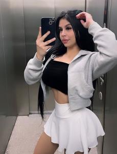 613420754: Chica busca chico en Madrid