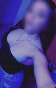 695821266: Chica busca chico en Madrid