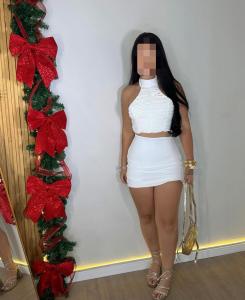 614101275: Chica busca chico en Navarra