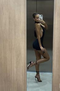 672921808: Chica busca chico en La Coruña