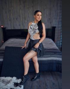 672643168: Chica busca chico en Málaga