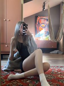 604250481: Chica busca chico en Málaga