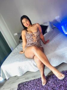 641976364: Chica busca chico en Madrid