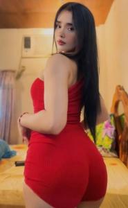 672851975: Chica busca chico en Barcelona