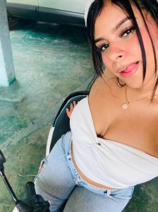 613629609: Chica busca chico en Madrid