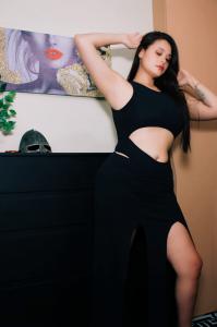 627781322: Chica busca chico en Sevilla