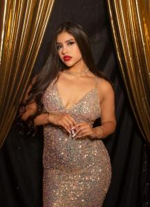 635425146: Chica busca chico en Almería